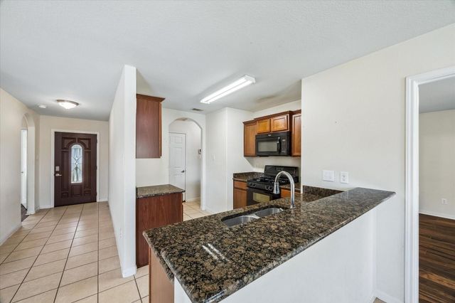 9907 Garnet Springs Drive, Rosharon, TX 77583