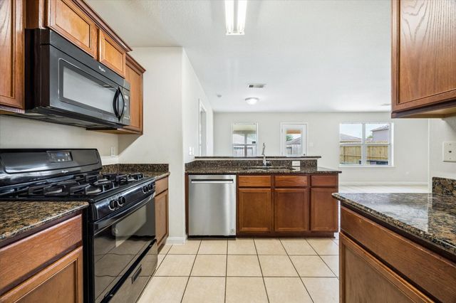 9907 Garnet Springs Drive, Rosharon, TX 77583