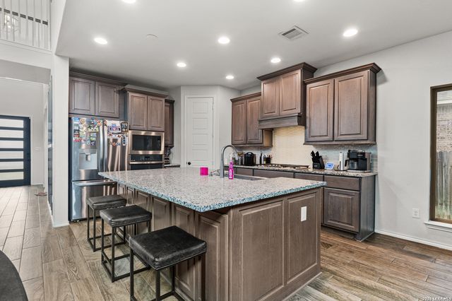 2426 Sueno Point, San Antonio, TX 78245