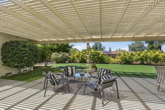 20653 Woodward Court, Saratoga, CA 95070
