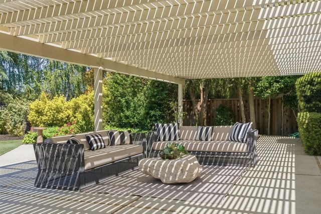 20653 Woodward Court, Saratoga, CA 95070