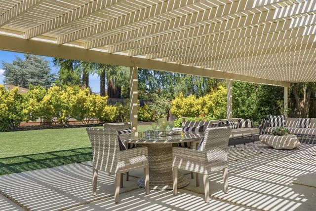 20653 Woodward Court, Saratoga, CA 95070