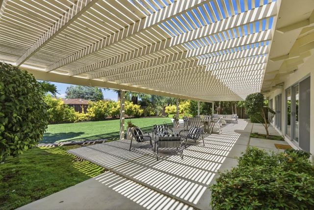 20653 Woodward Court, Saratoga, CA 95070