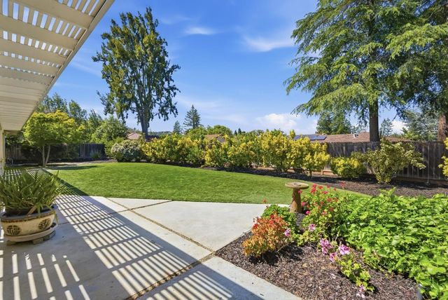 20653 Woodward Court, Saratoga, CA 95070