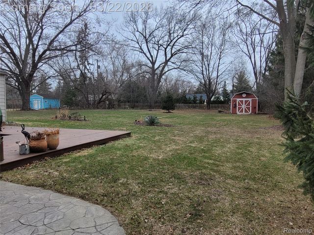 24500 Tudor Lane, Franklin Village, MI 48025