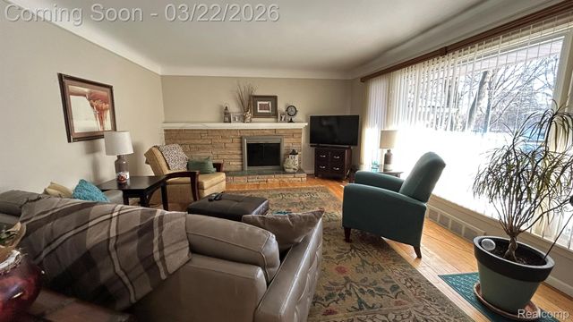 24500 Tudor Lane, Franklin Village, MI 48025