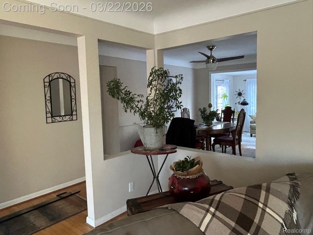 24500 Tudor Lane, Franklin Village, MI 48025