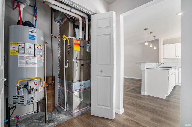 1239 Lucas Court, Huntington, IN 46750