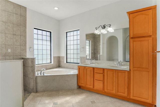 20951 COUNTY ROAD 561, Clermont, FL 34715