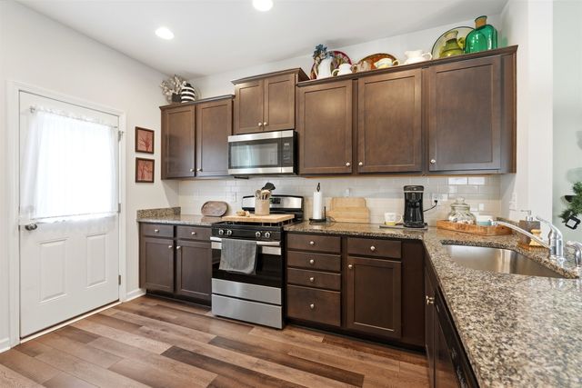 424 Black Cherry Way, Conway, SC 29526