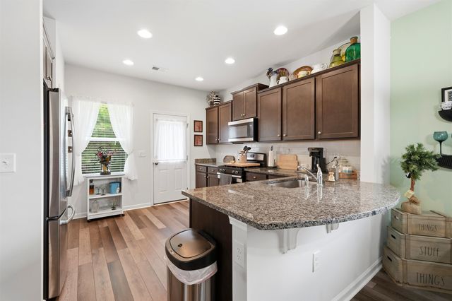 424 Black Cherry Way, Conway, SC 29526