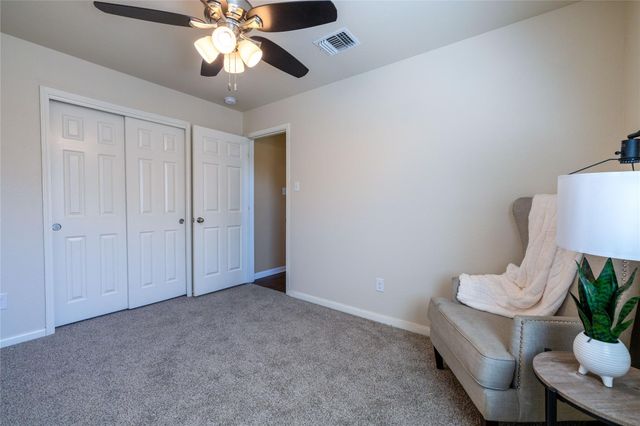 1514 Wedgewood CV, Lockhart, TX 78644