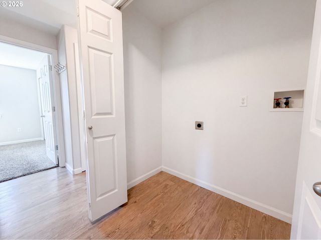 3042 COLLEEN St, Salem, OR 97305