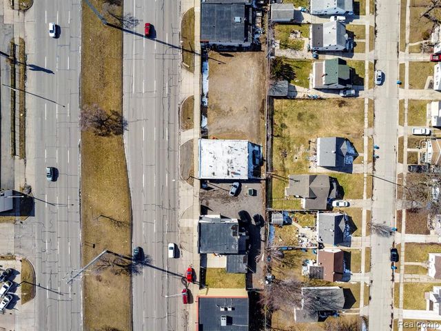 12434 8 Mile Road, Warren, MI 48089