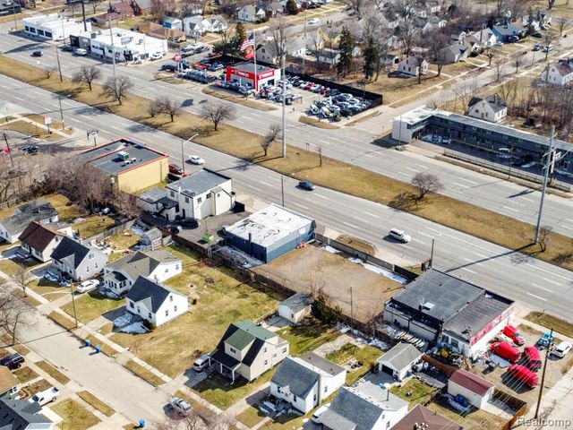 12434 8 Mile Road, Warren, MI 48089