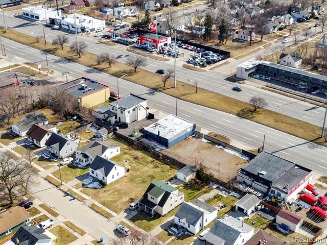 12434 8 Mile Road, Warren, MI 48089