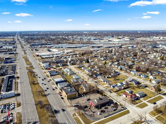 12434 8 Mile Road, Warren, MI 48089