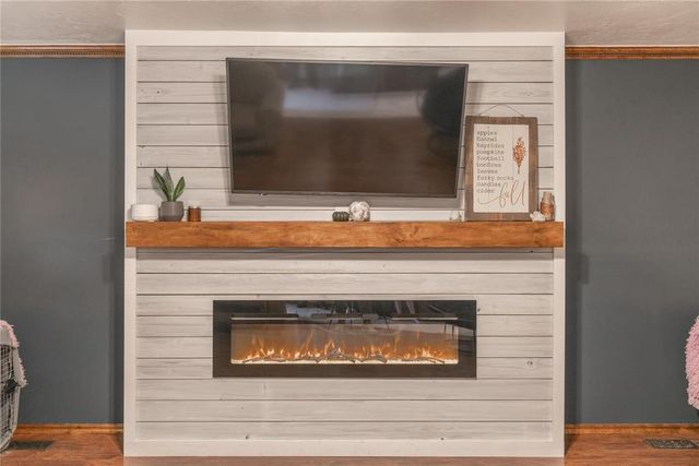 9817 Honeysuckle Road, Oklahoma City, OK 73159