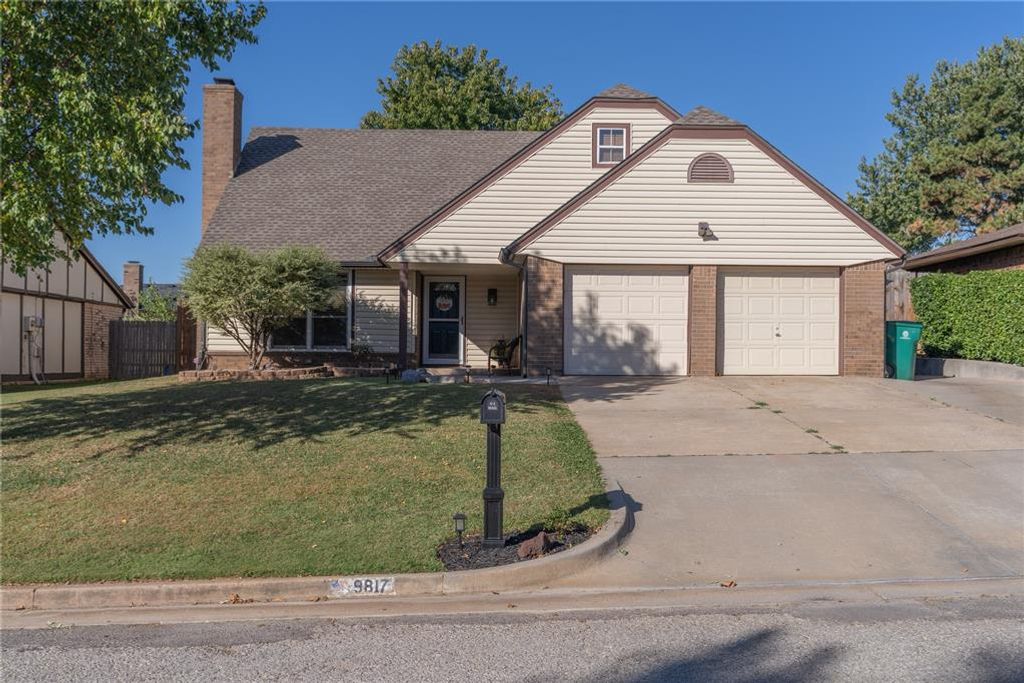 9817 Honeysuckle Road, Oklahoma City, OK 73159