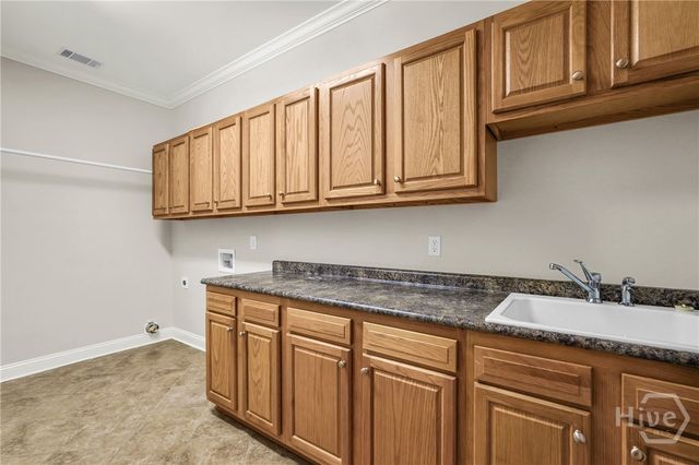 5 Pinebrook Court, Savannah, GA 31405