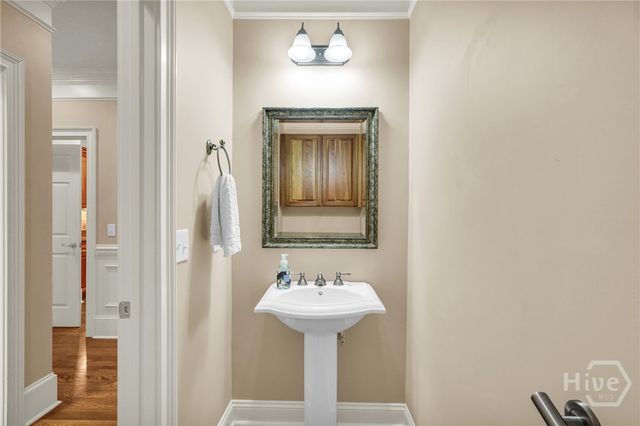 5 Pinebrook Court, Savannah, GA 31405