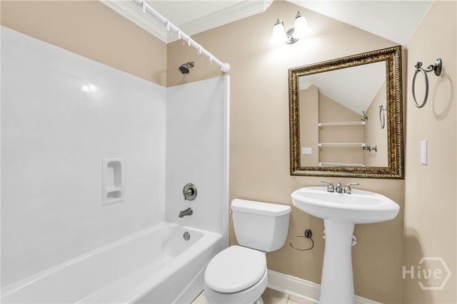 5 Pinebrook Court, Savannah, GA 31405