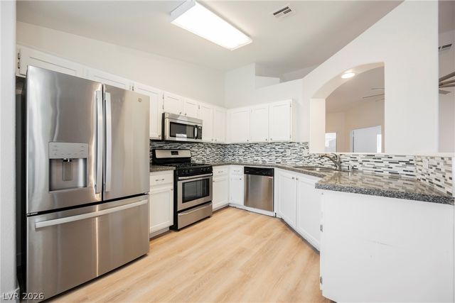 802 Airy Hill Street, Henderson, NV 89015