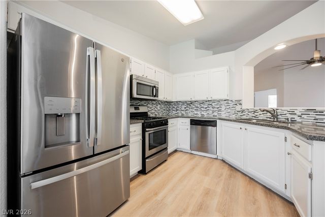 802 Airy Hill Street, Henderson, NV 89015