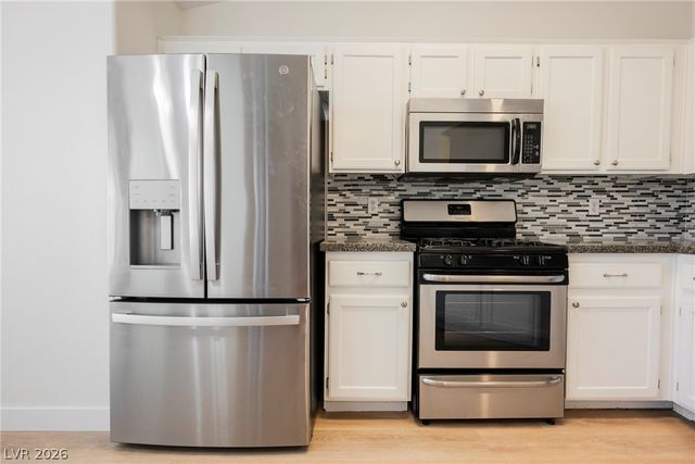 802 Airy Hill Street, Henderson, NV 89015