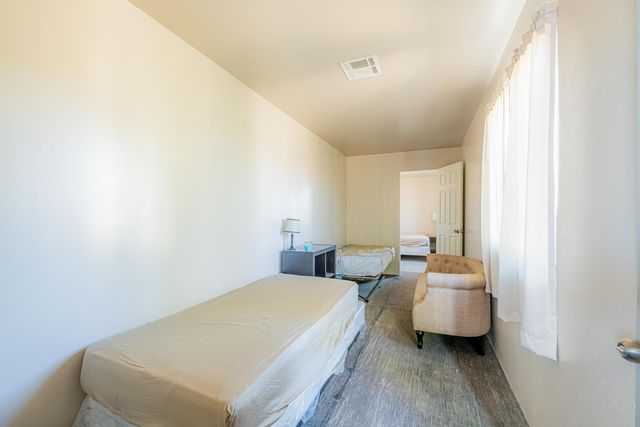 215 Tren Road, Los Lunas, NM 87031