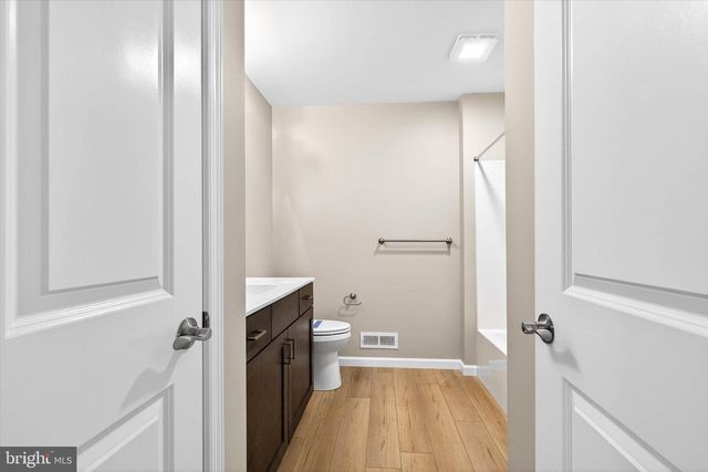 127 HILLARD FIELD, Lancaster, PA 17603