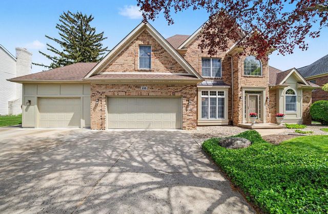28 Slatestone Drive, Saginaw Twp, MI 48603