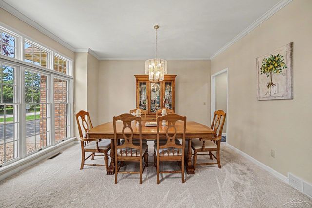 28 Slatestone Drive, Saginaw Twp, MI 48603