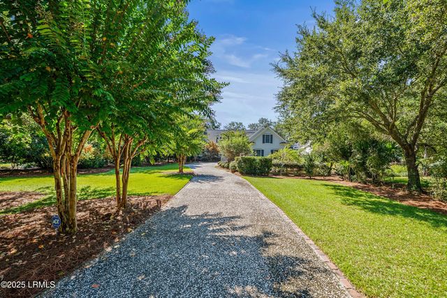 380 Distant Island Drive, Beaufort, SC 29907
