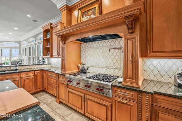 380 Distant Island Drive, Beaufort, SC 29907