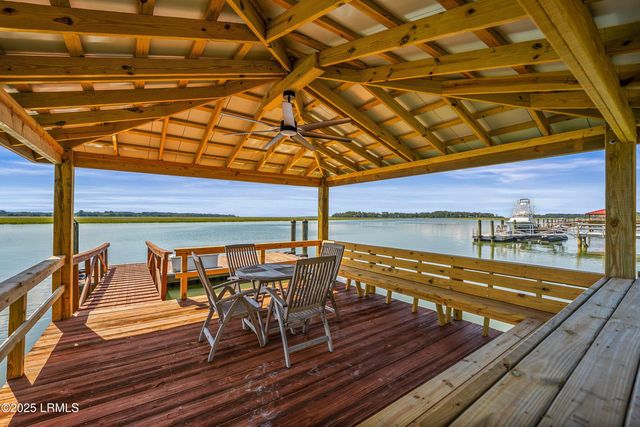 380 Distant Island Drive, Beaufort, SC 29907