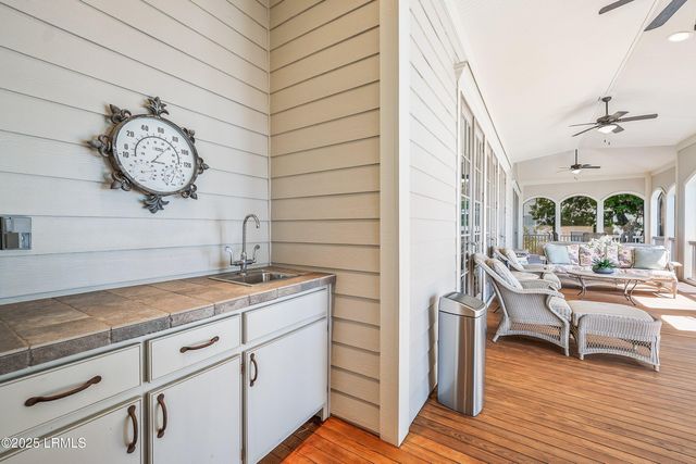 380 Distant Island Drive, Beaufort, SC 29907