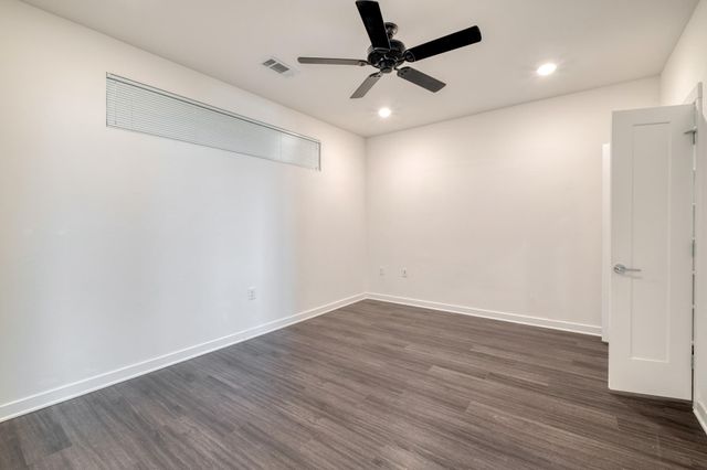 4361 S Congress Ave 527, Austin, TX 78745