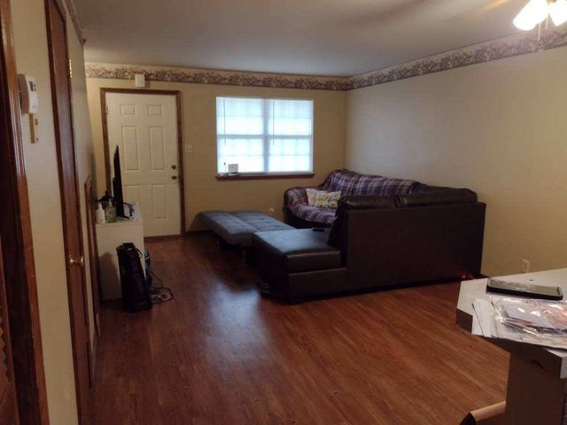 1407 E O Street, Russellville, AR 72801