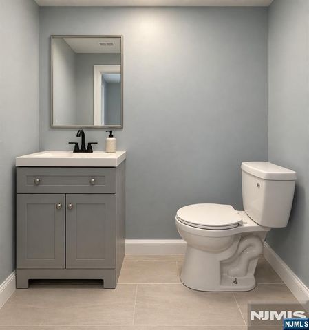 59 Farnham Avenue, Garfield, NJ 07026