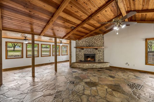 2630 Ponderosa DR, New Braunfels, TX 78132