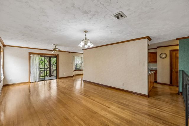 2630 Ponderosa DR, New Braunfels, TX 78132