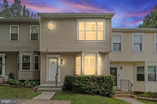 13 AVIARY ST, Warrenton, VA 20186