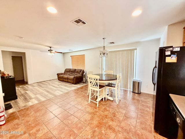 4643 W JUNIPER Avenue, Coolidge, AZ 85128