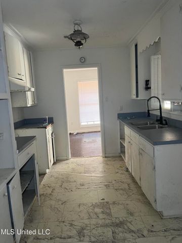 3150 Ponderosa Drive, Jackson, MS 39212