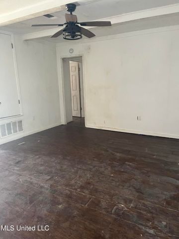 3150 Ponderosa Drive, Jackson, MS 39212