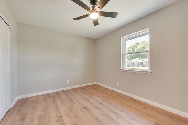 1650 Bending Oaks Trail, Dallas, TX 75217