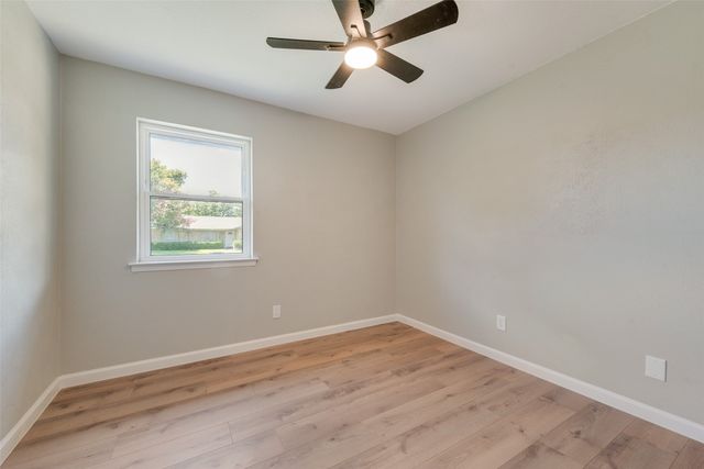 1650 Bending Oaks Trail, Dallas, TX 75217