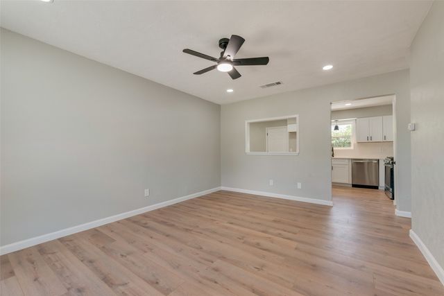 1650 Bending Oaks Trail, Dallas, TX 75217