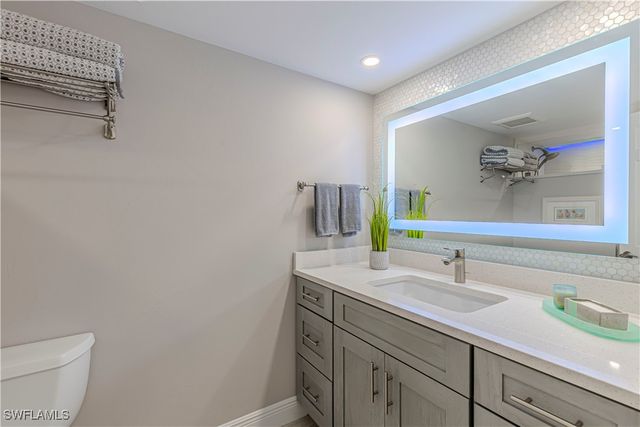 589 Beachwalk CIR P102, Naples, FL 34108